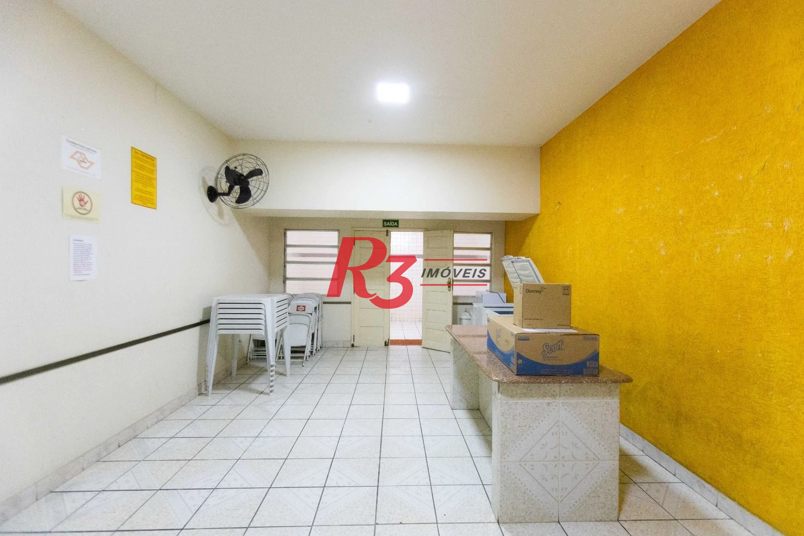 Cobertura com 3 dormitórios à venda, 200 m² por R$ 650.000,00 - Embaré - Santos/SP