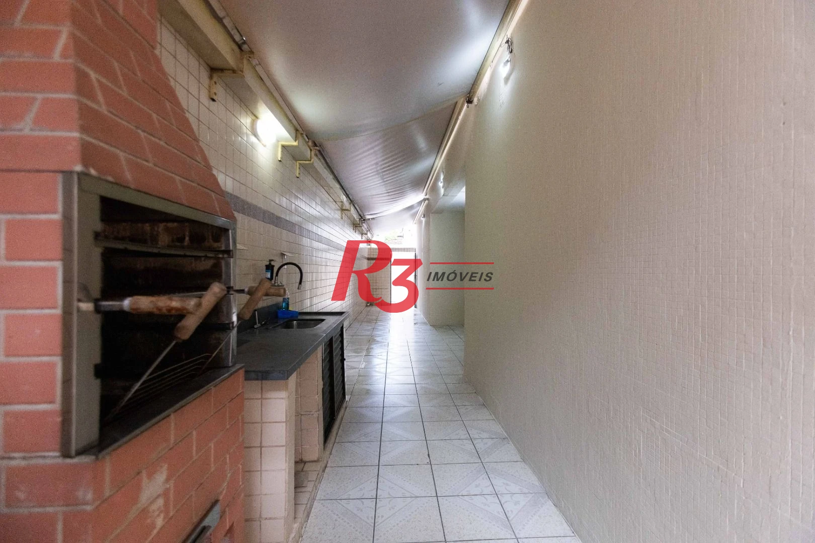 Cobertura com 3 dormitórios à venda, 200 m² por R$ 650.000,00 - Embaré - Santos/SP