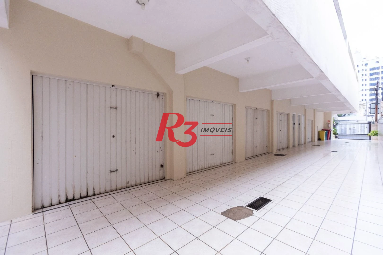 Cobertura com 3 dormitórios à venda, 200 m² por R$ 650.000,00 - Embaré - Santos/SP