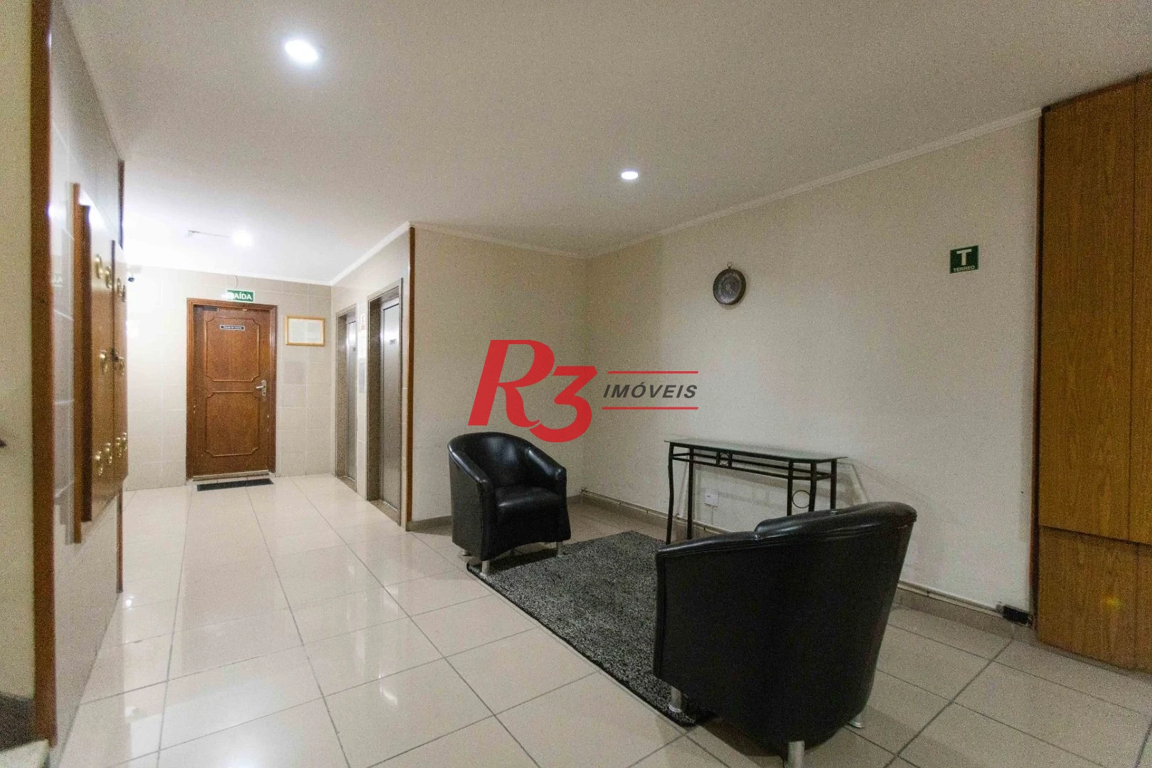 Cobertura com 3 dormitórios à venda, 200 m² por R$ 650.000,00 - Embaré - Santos/SP