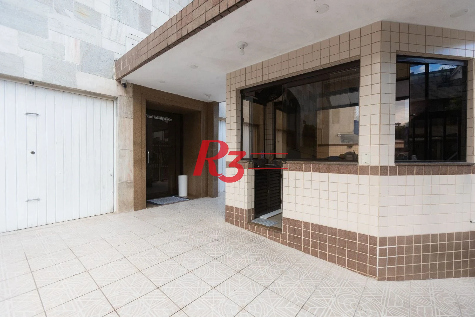 Cobertura com 3 dormitórios à venda, 200 m² por R$ 650.000,00 - Embaré - Santos/SP