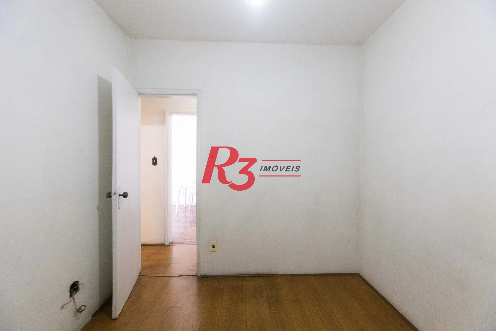 Cobertura com 3 dormitórios à venda, 200 m² por R$ 650.000,00 - Embaré - Santos/SP