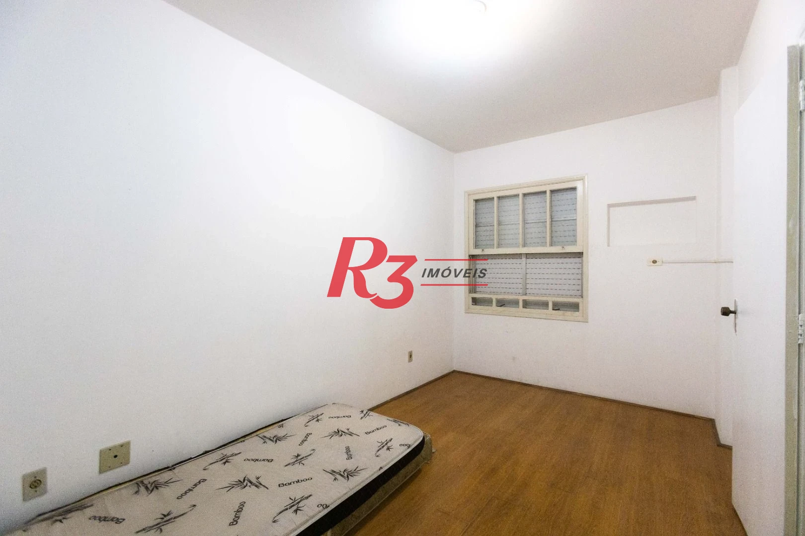 Cobertura com 3 dormitórios à venda, 200 m² por R$ 650.000,00 - Embaré - Santos/SP