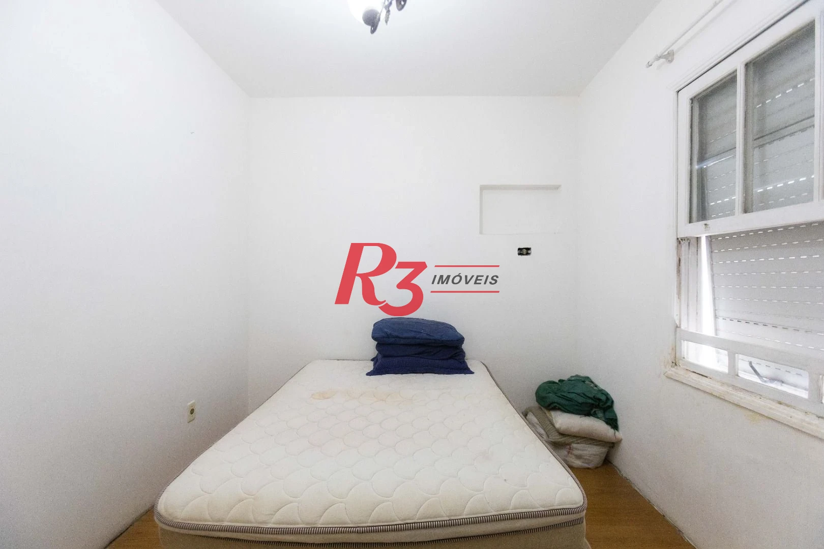 Cobertura com 3 dormitórios à venda, 200 m² por R$ 650.000,00 - Embaré - Santos/SP