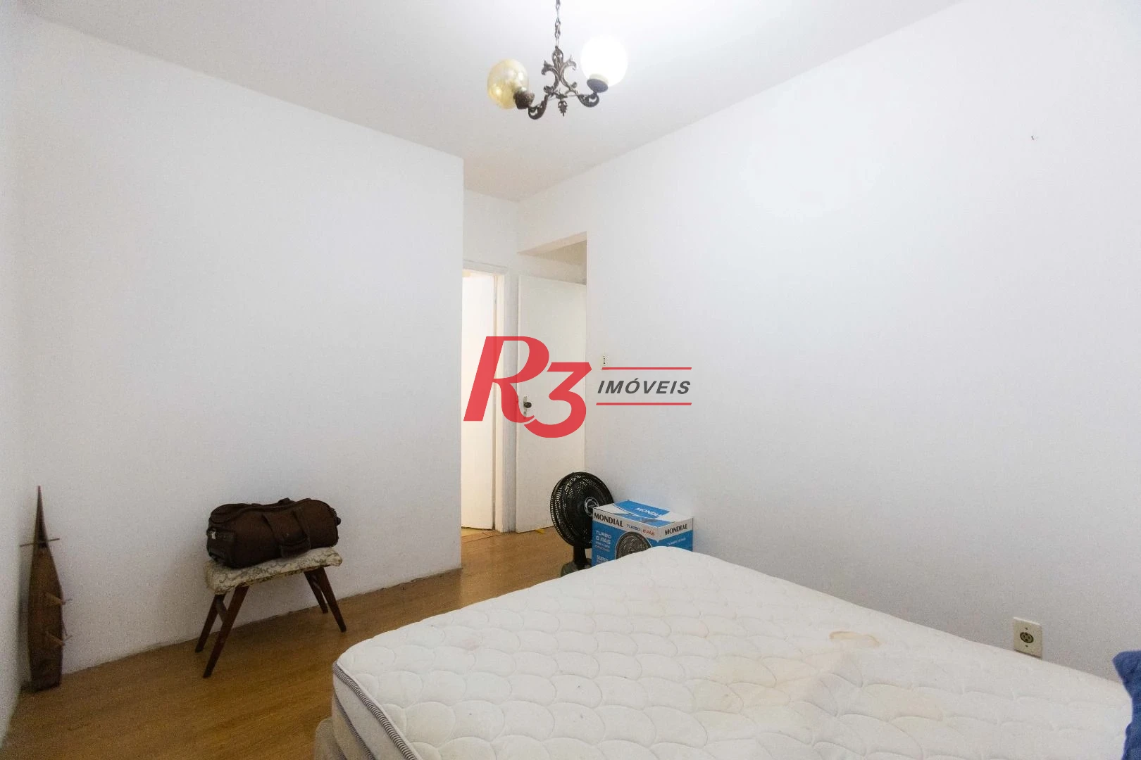 Cobertura com 3 dormitórios à venda, 200 m² por R$ 650.000,00 - Embaré - Santos/SP