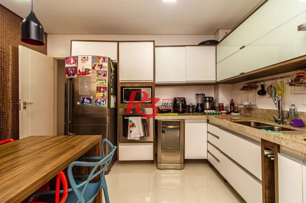 Apartamento com 3 dormitórios à venda, 197 m² por R$ 1.190.000,00 - Gonzaga - Santos/SP