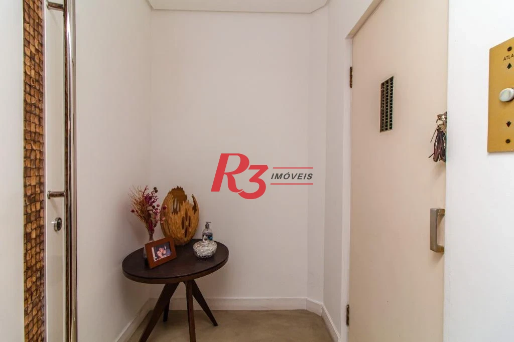 Apartamento com 3 dormitórios à venda, 197 m² por R$ 1.190.000,00 - Gonzaga - Santos/SP