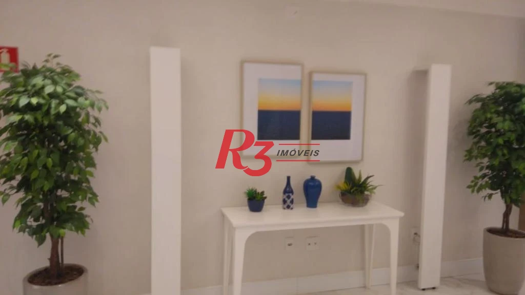 Apartamento com 2 dormitórios à venda, 76 m² por R$ 1.350.000,00 - José Menino - Santos/SP