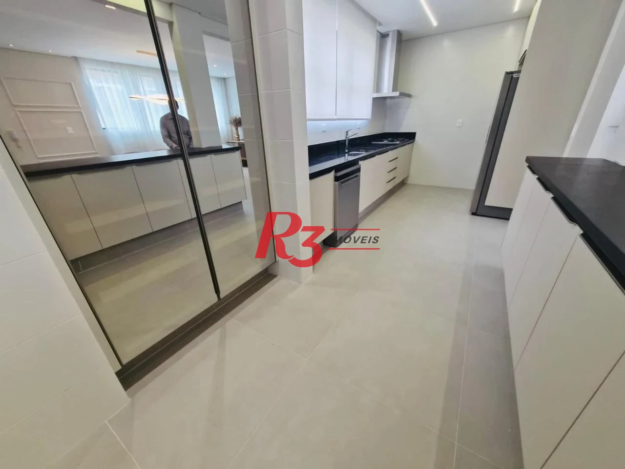 Apartamento com 4 dormitórios à venda, 280 m² por R$ 2.850.000,00 - Aparecida - Santos/SP