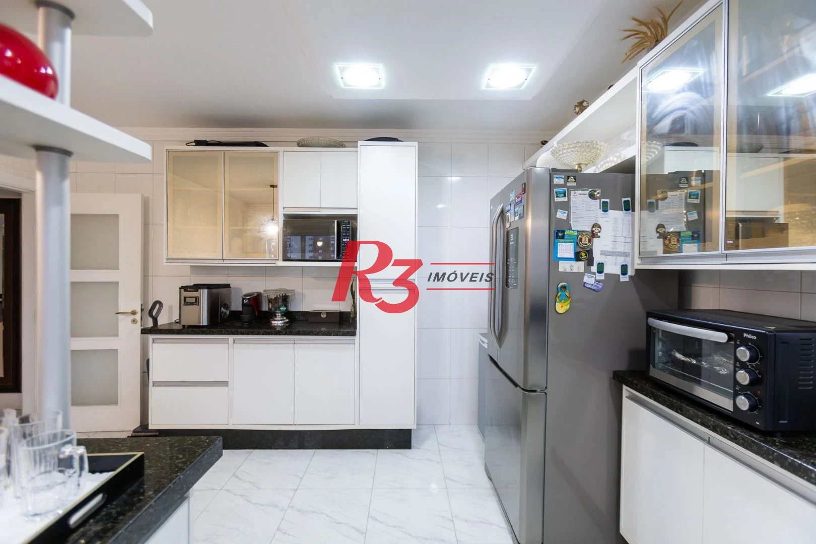Apartamento com 3 dormitórios à venda, 210 m² por R$ 1.915.000,00 - Embaré - Santos/SP