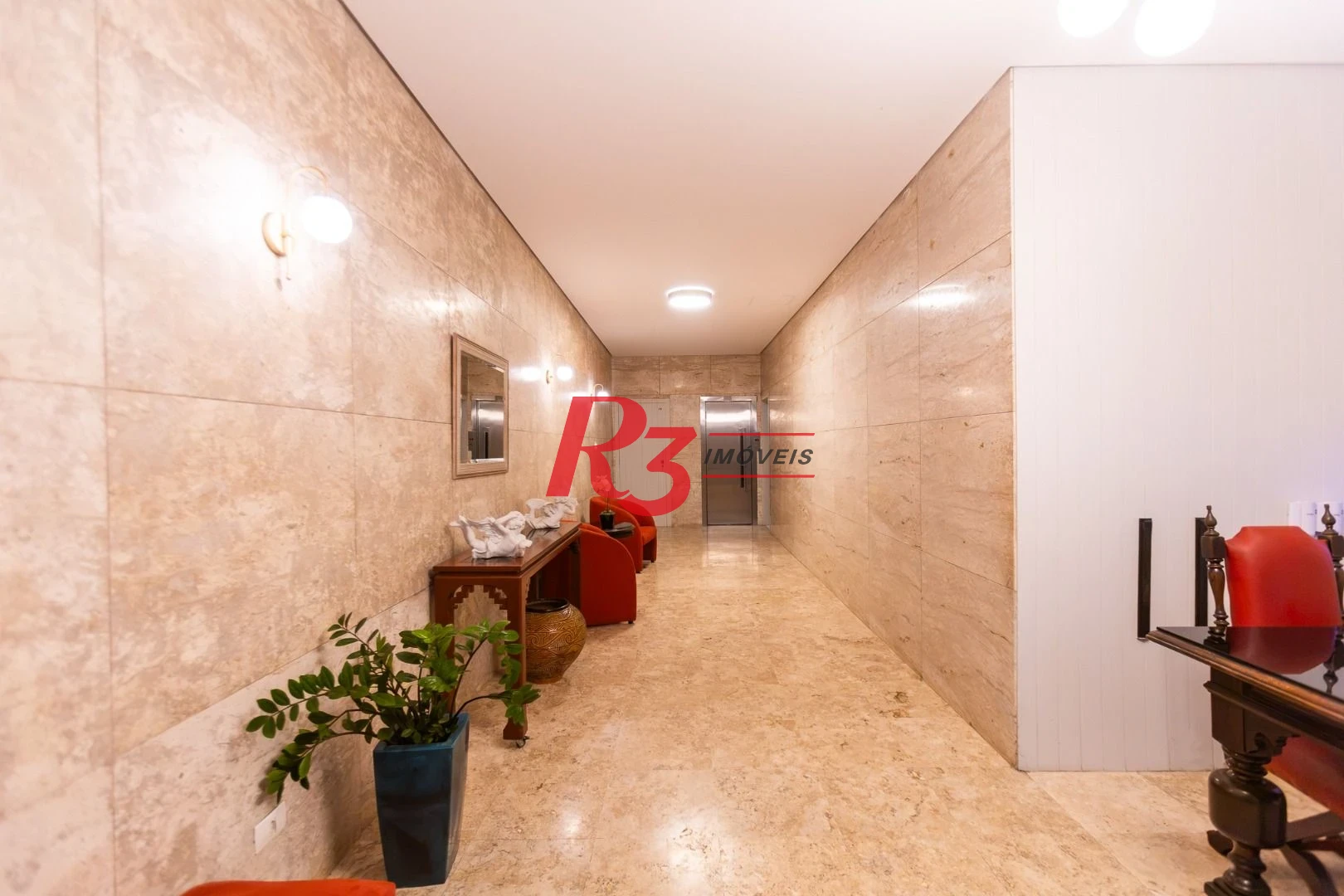 Apartamento com 3 dormitórios à venda, 210 m² por R$ 1.915.000,00 - Embaré - Santos/SP