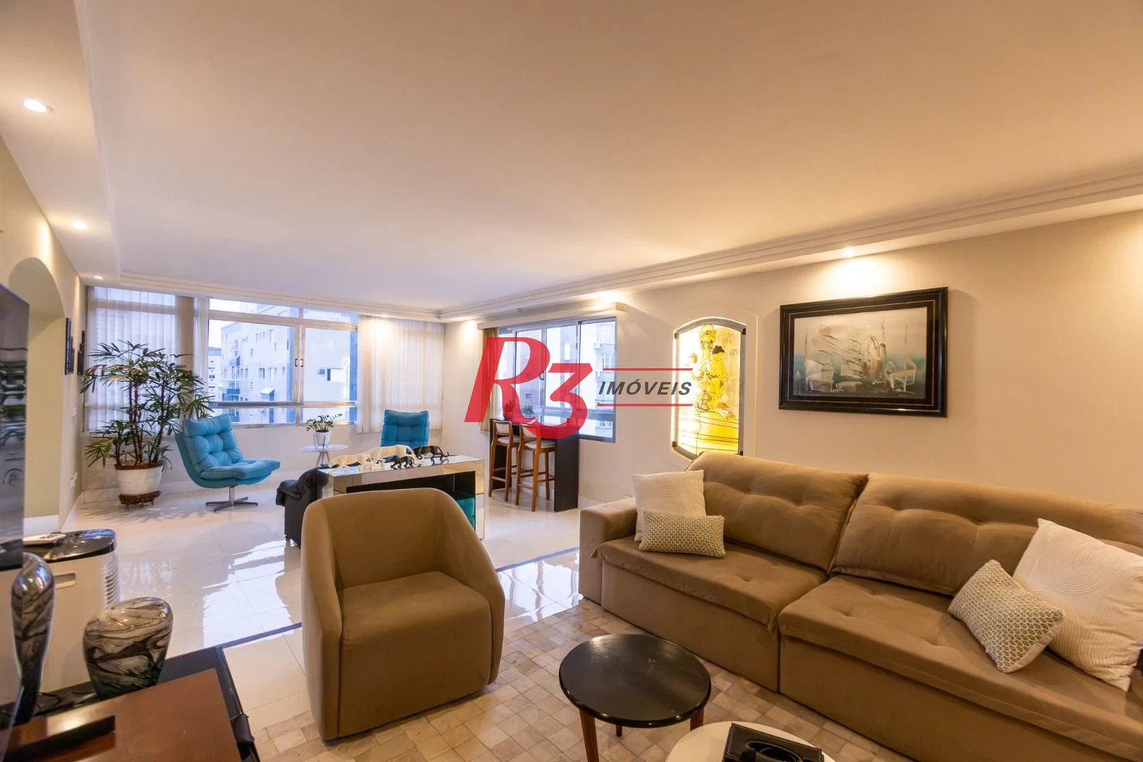 Apartamento com 3 dormitórios à venda, 210 m² por R$ 1.915.000,00 - Embaré - Santos/SP