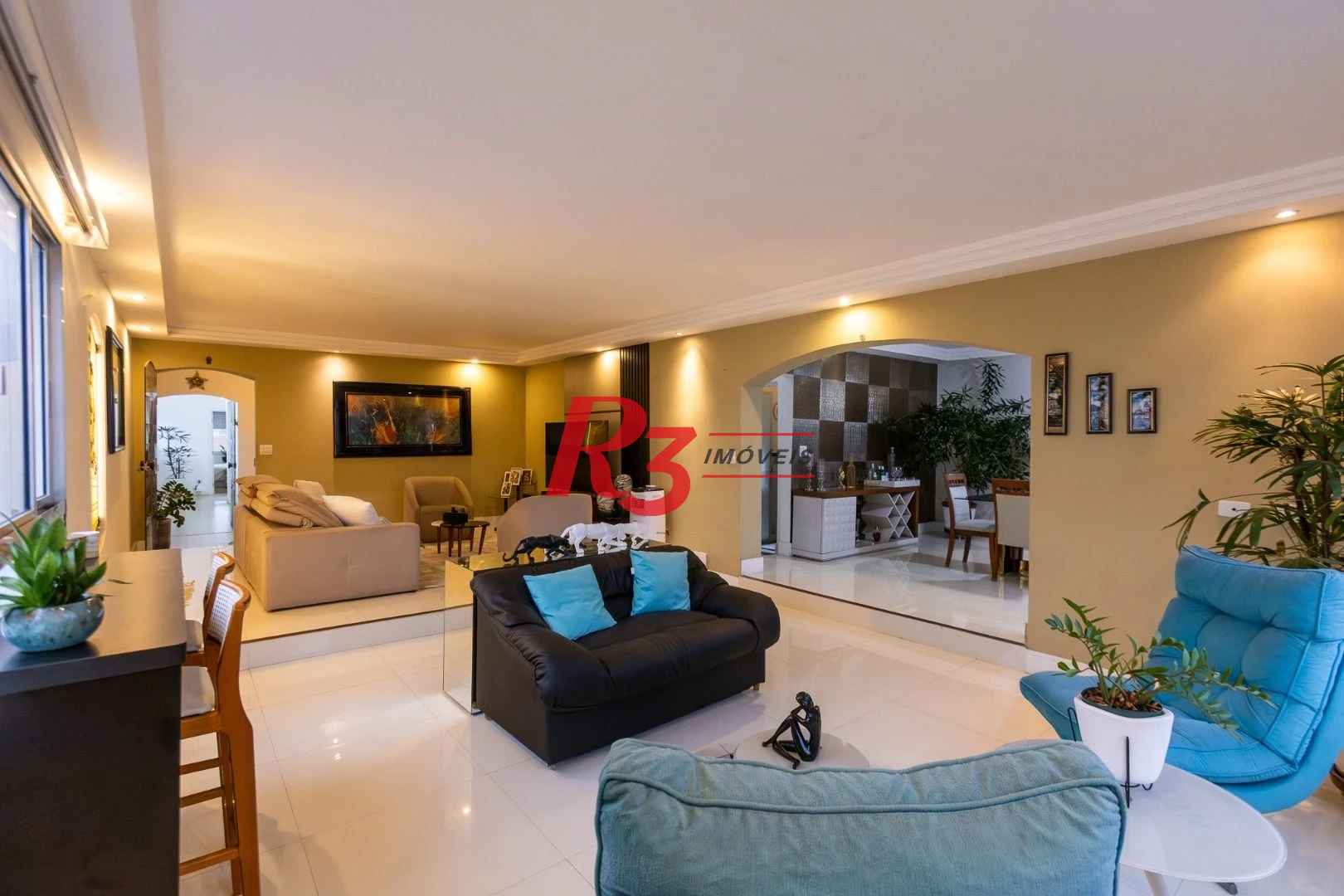 Apartamento com 3 dormitórios à venda, 210 m² por R$ 1.915.000,00 - Embaré - Santos/SP