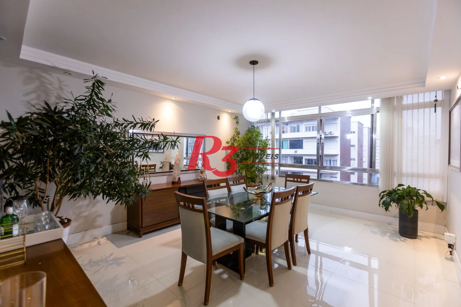 Apartamento com 3 dormitórios à venda, 210 m² por R$ 1.915.000,00 - Embaré - Santos/SP