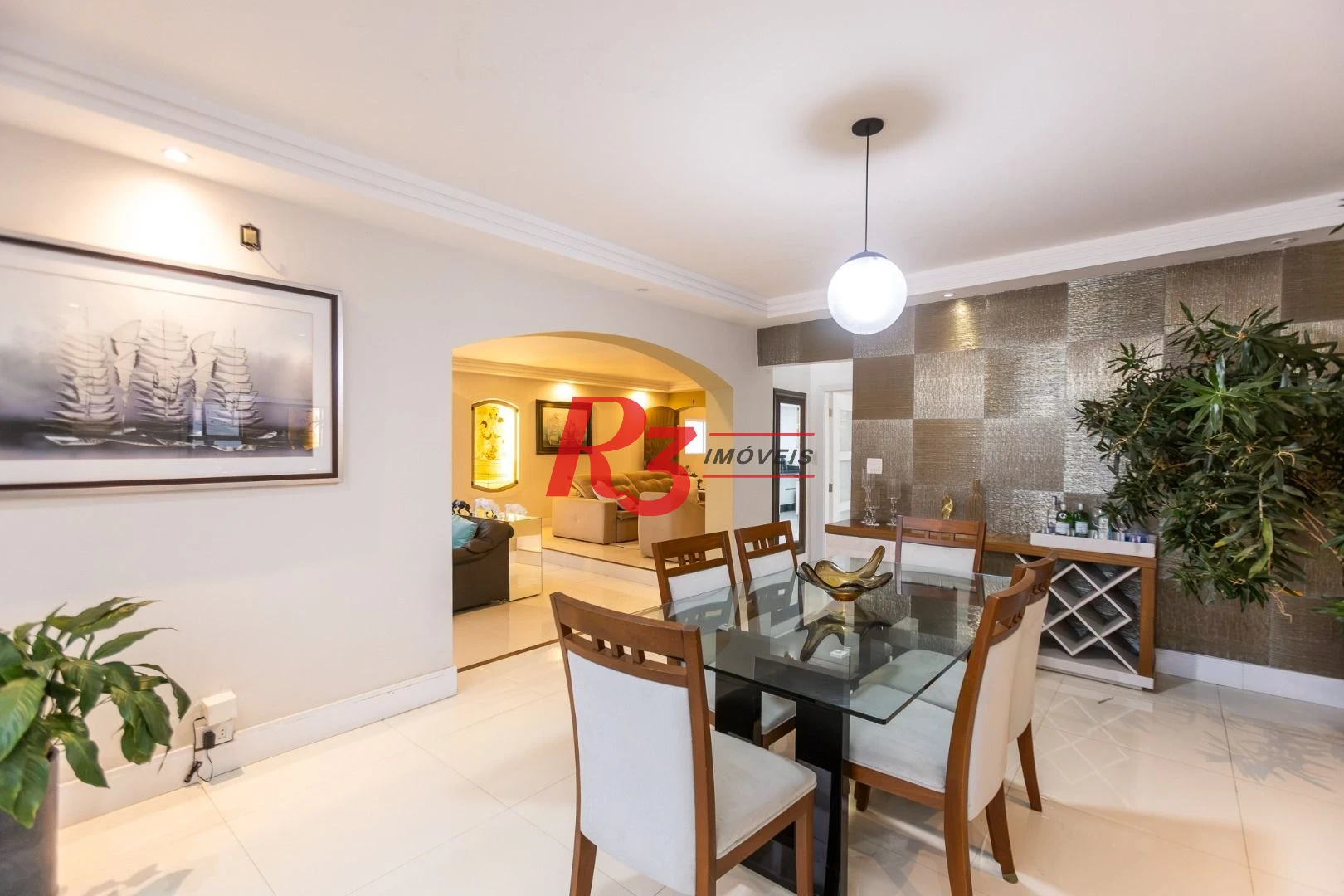 Apartamento com 3 dormitórios à venda, 210 m² por R$ 1.915.000,00 - Embaré - Santos/SP