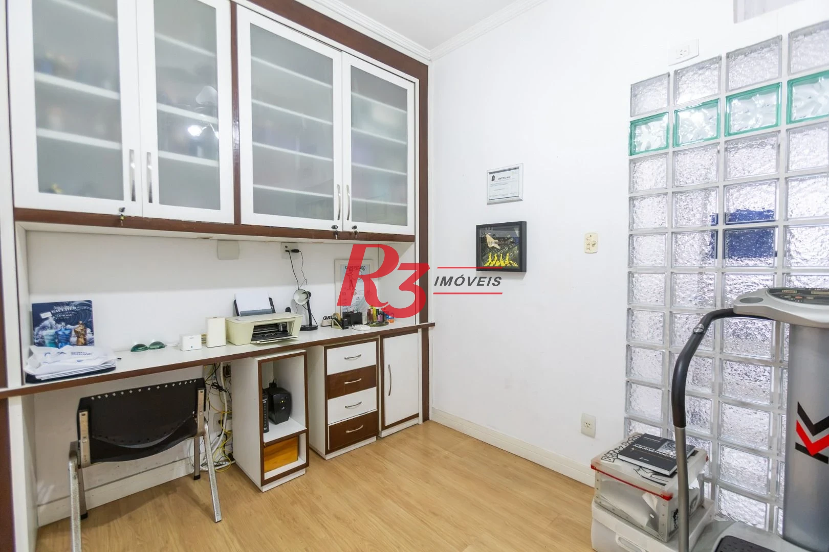 Apartamento com 3 dormitórios à venda, 210 m² por R$ 1.915.000,00 - Embaré - Santos/SP
