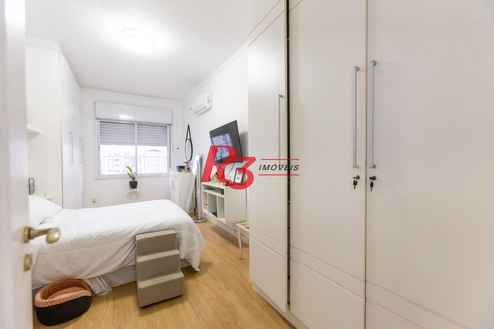 Apartamento com 3 dormitórios à venda, 210 m² por R$ 1.915.000,00 - Embaré - Santos/SP