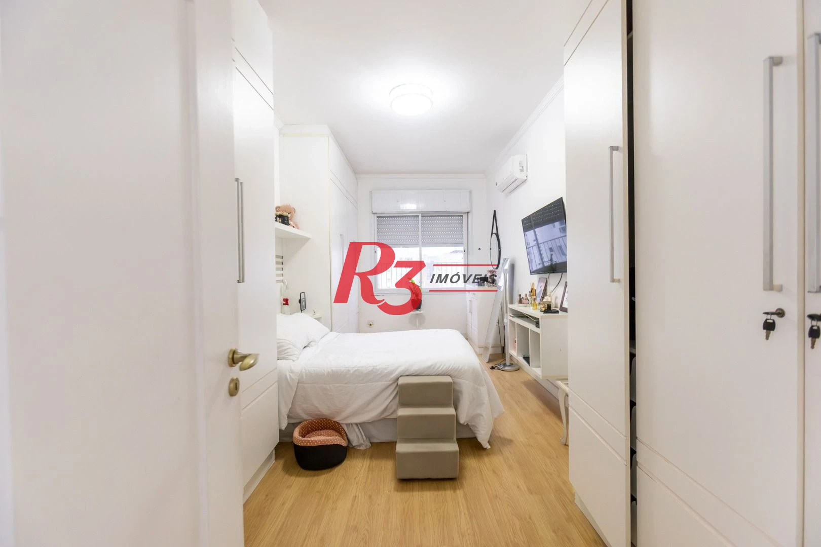 Apartamento com 3 dormitórios à venda, 210 m² por R$ 1.915.000,00 - Embaré - Santos/SP