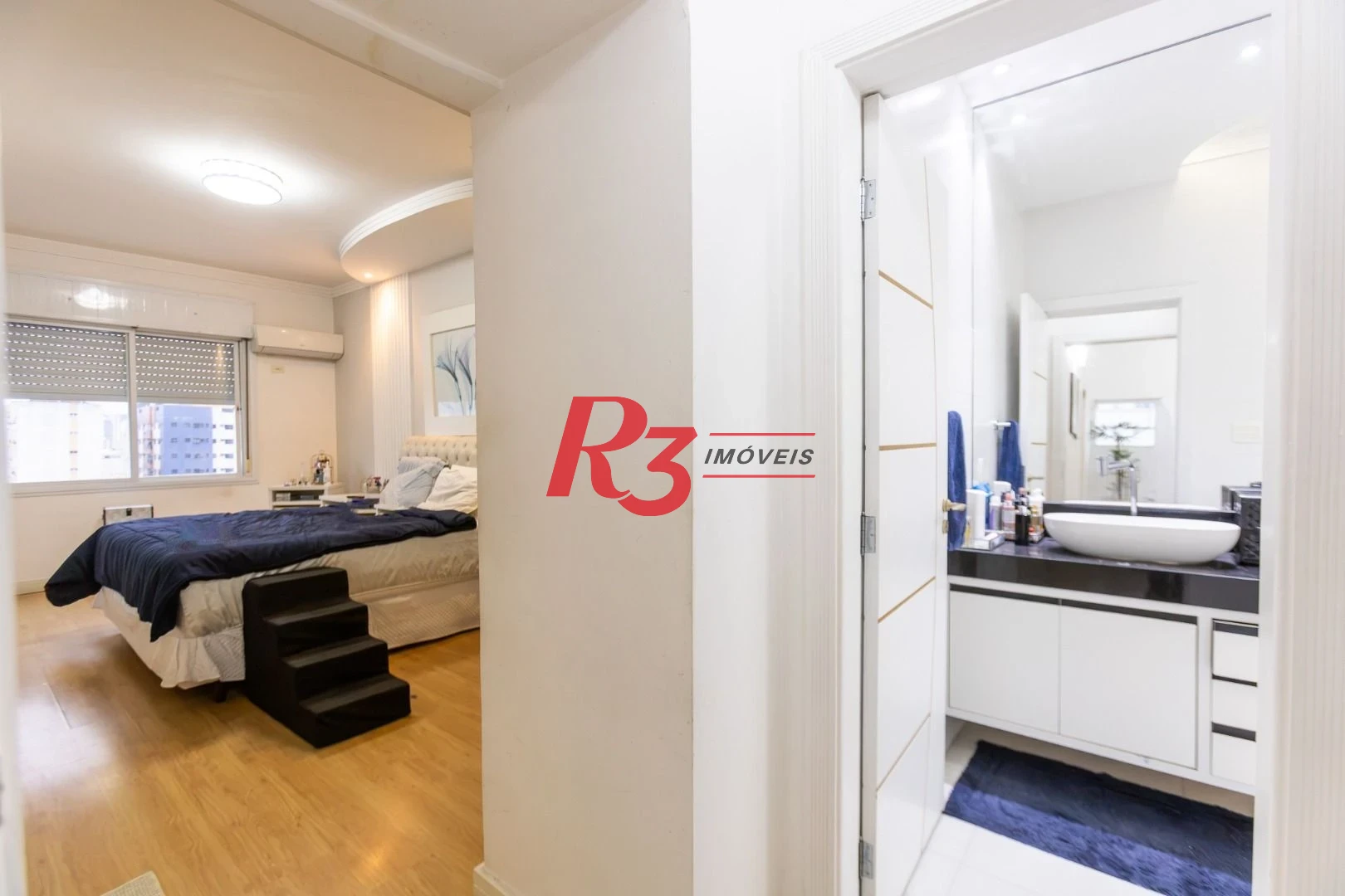 Apartamento com 3 dormitórios à venda, 210 m² por R$ 1.915.000,00 - Embaré - Santos/SP