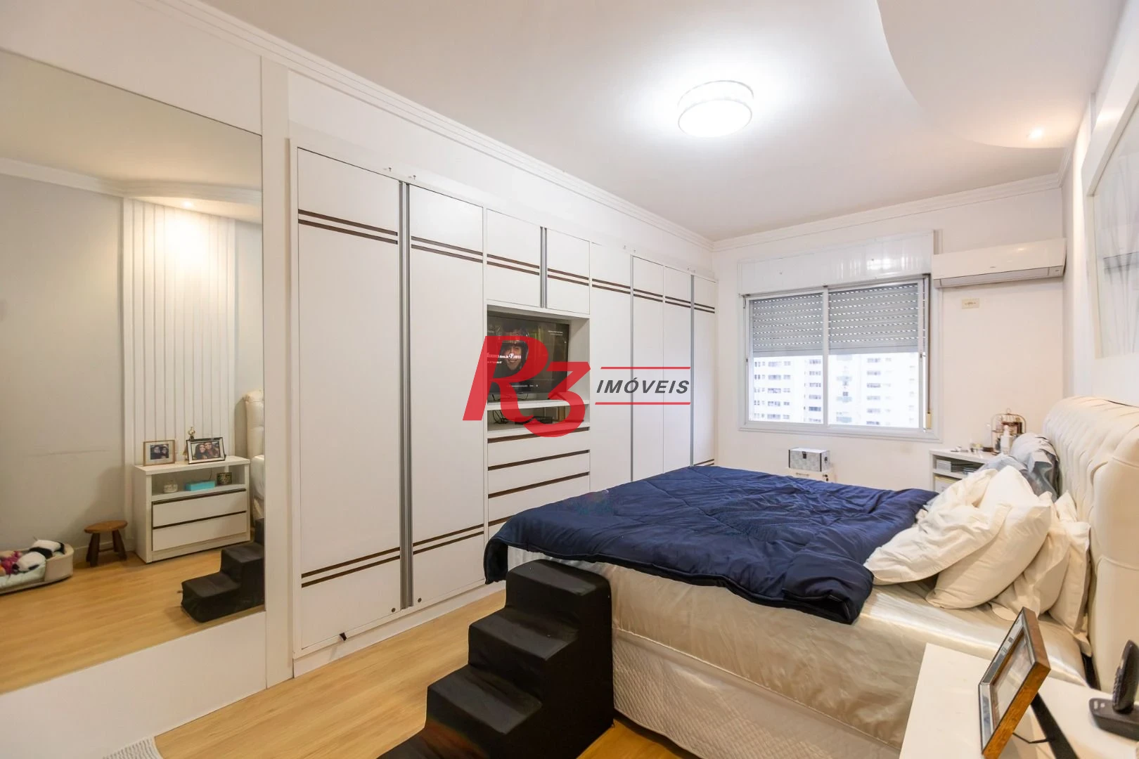 Apartamento com 3 dormitórios à venda, 210 m² por R$ 1.915.000,00 - Embaré - Santos/SP
