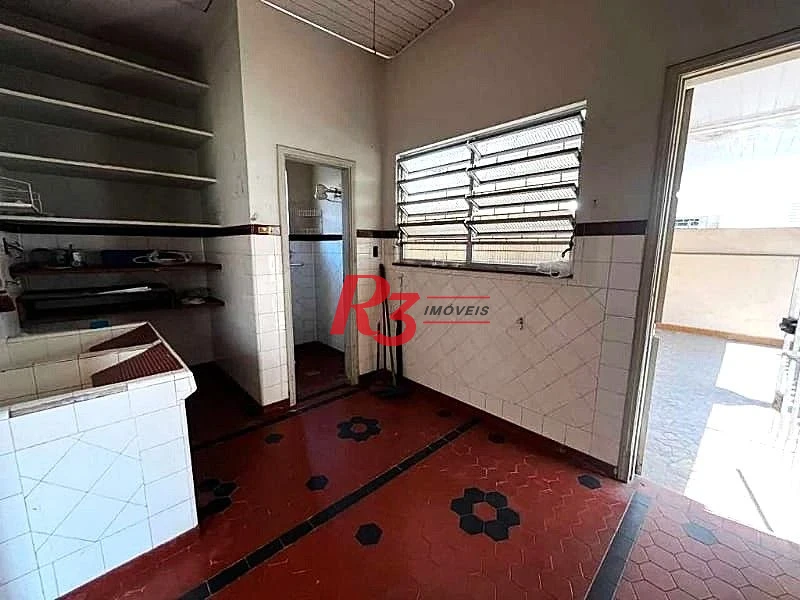 Casa com 3 dormitórios à venda, 199 m² por R$ 520.000,00 - Vila Cascatinha - São Vicente/SP