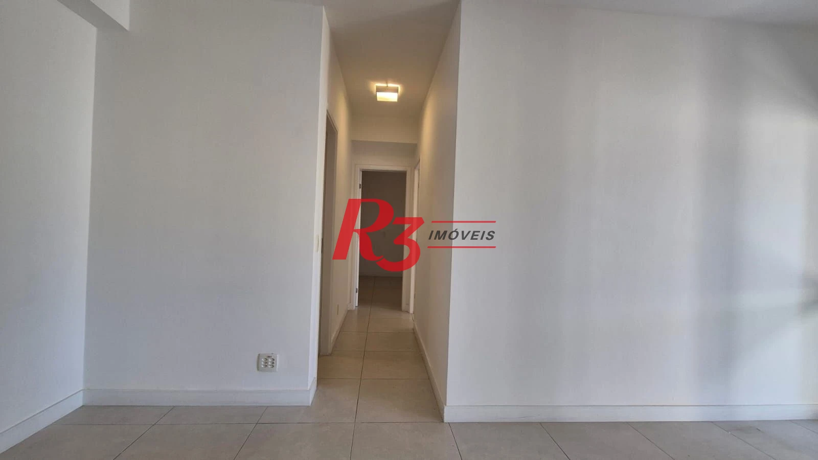 Apartamento com 2 dormitórios para alugar, 80 m² por R$ 6.700,02/mês - Gonzaga - Santos/SP