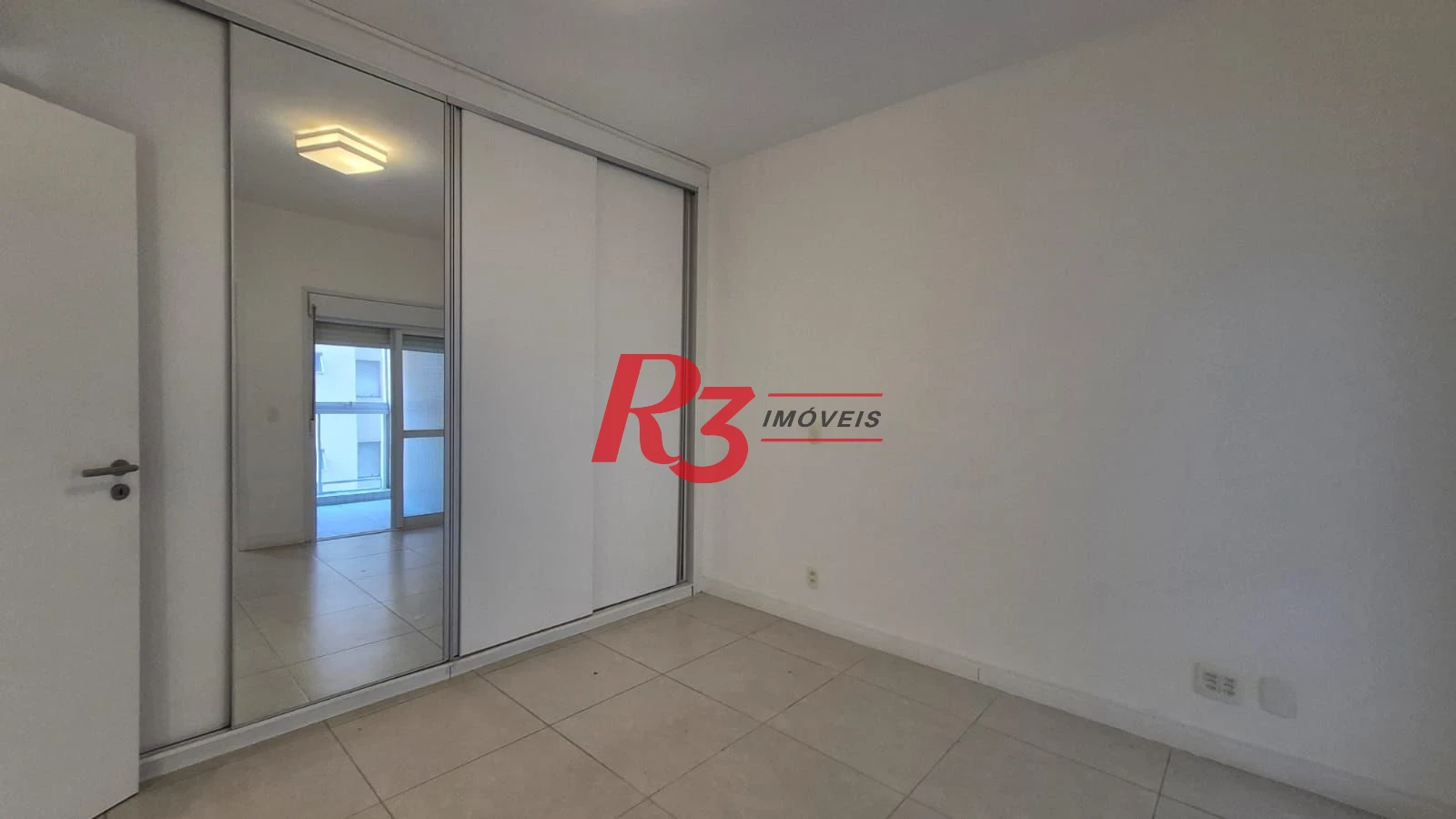Apartamento com 2 dormitórios para alugar, 80 m² por R$ 6.700,02/mês - Gonzaga - Santos/SP