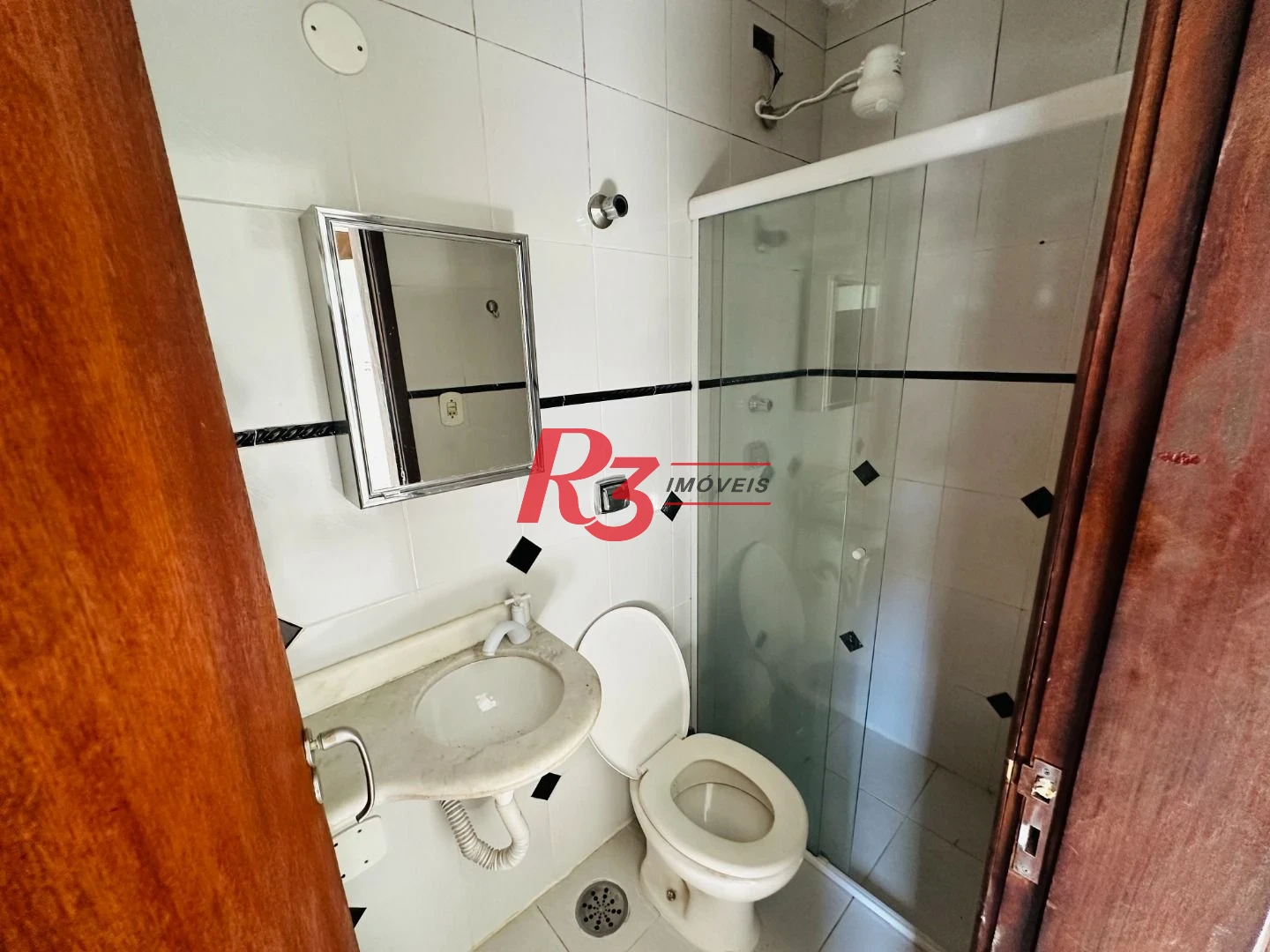 Casa com 5 dormitórios à venda, 400 m² por R$ 1.800.000,00 - Boqueirão - Santos/SP