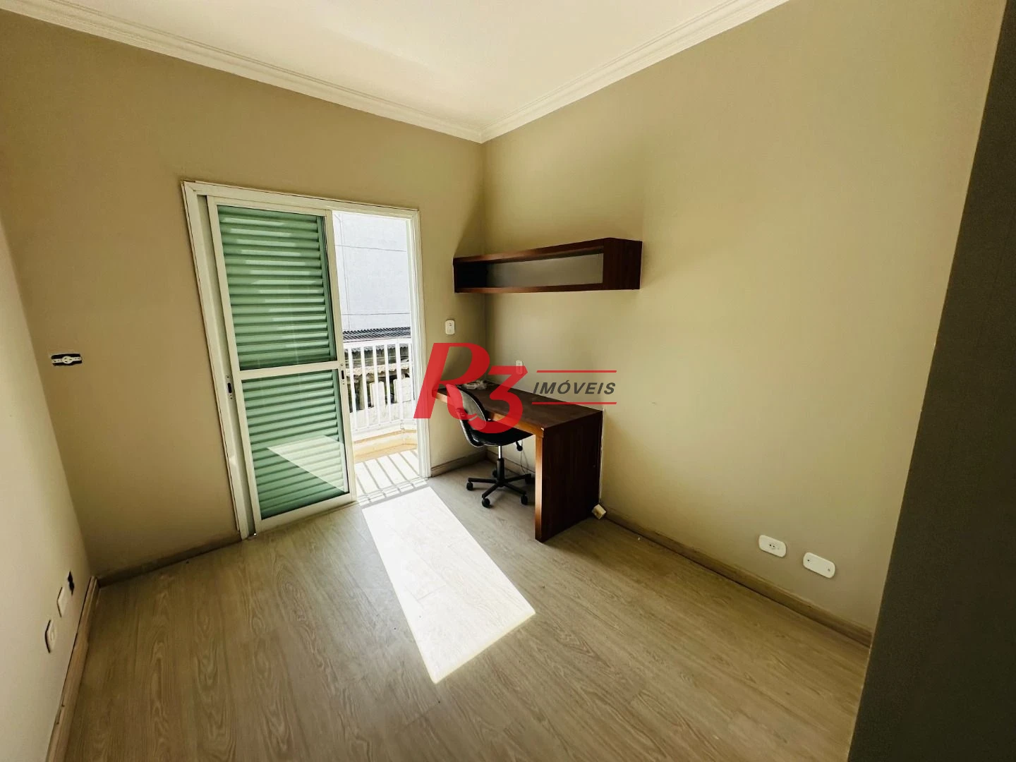 Casa com 5 dormitórios à venda, 400 m² por R$ 1.800.000,00 - Boqueirão - Santos/SP