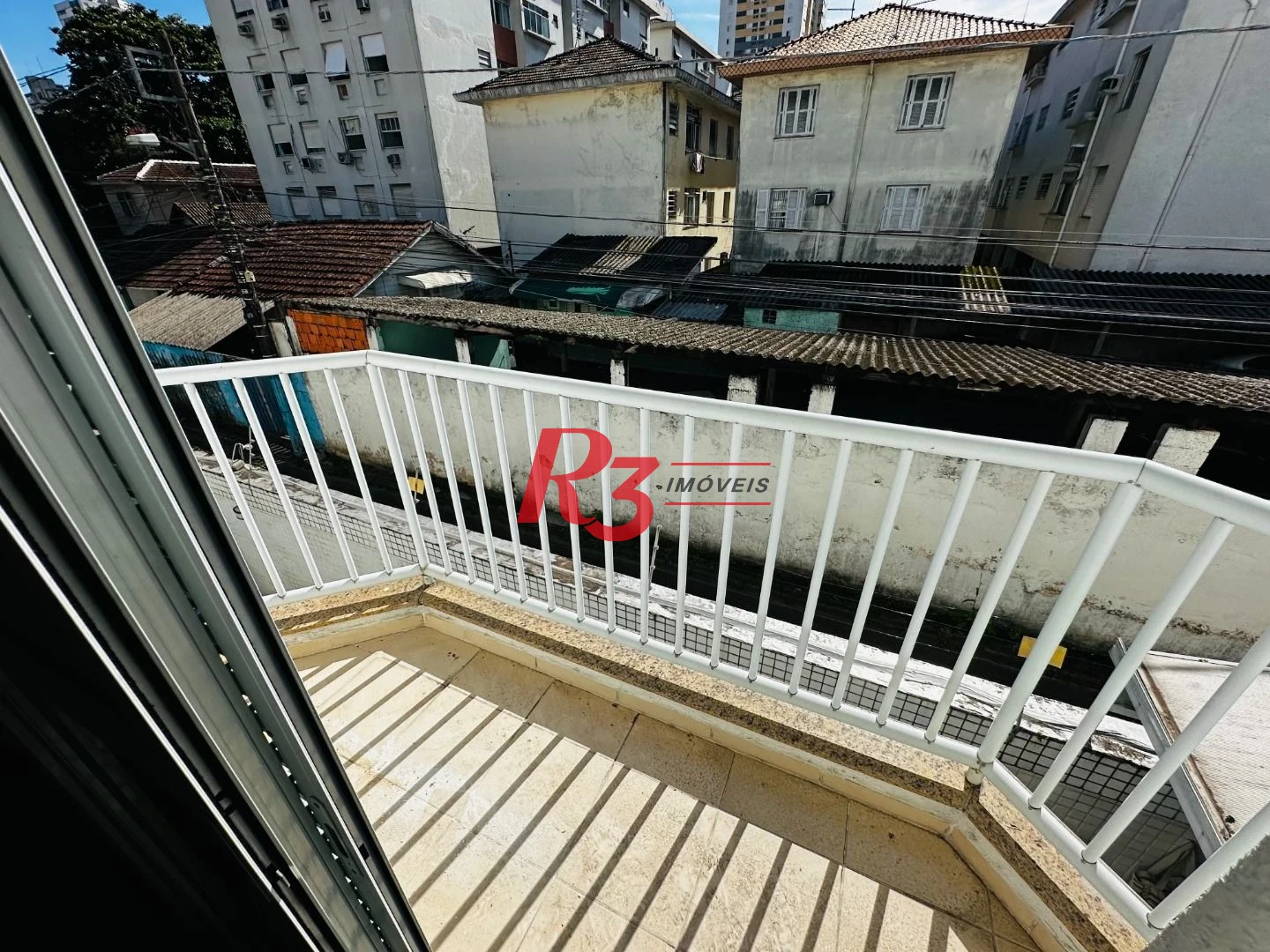 Casa com 5 dormitórios à venda, 400 m² por R$ 1.800.000,00 - Boqueirão - Santos/SP