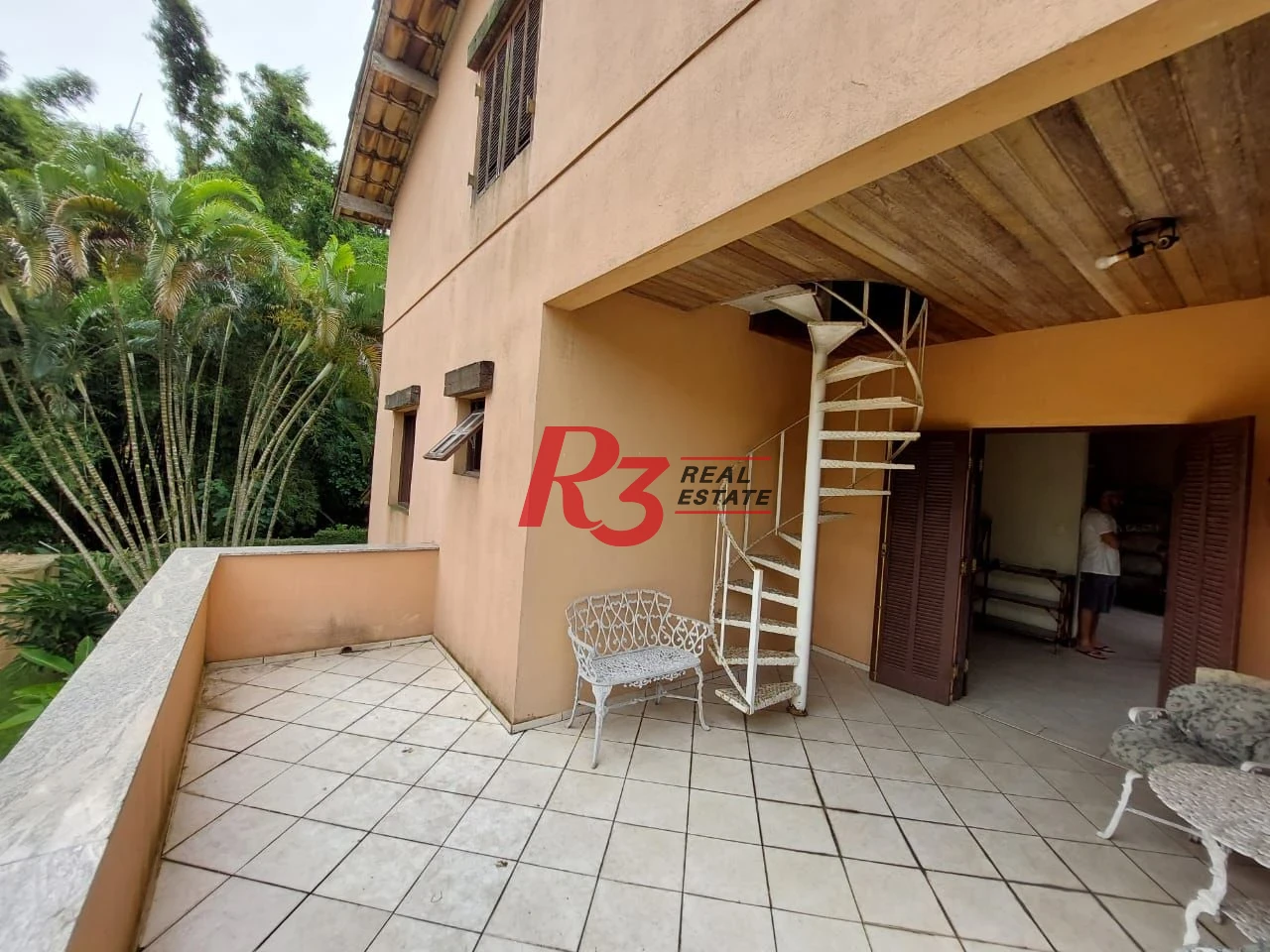 Casa  com piscina , 5 suites, 600 m² - venda por R$ 2.200.000 ou aluguel por R$ 8.500/mês - Morro dos Barbosas - São Vicente/SP