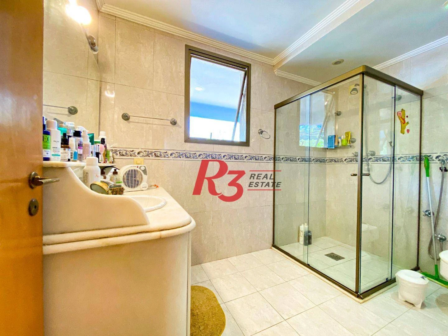 Maravilhosa casa com 6 dormitórios à venda, 704 m² - Morro Santa Terezinha - Santos/SP