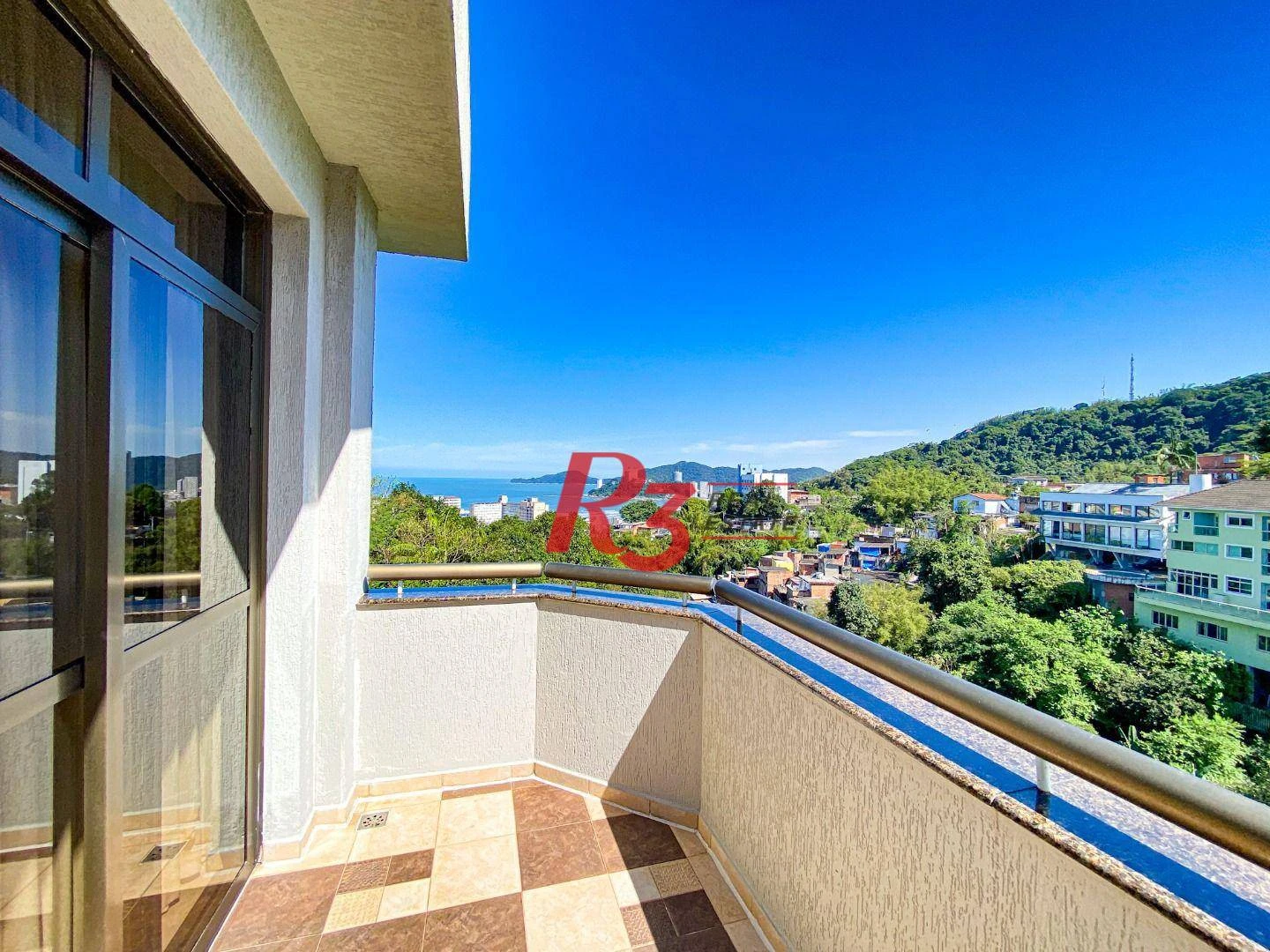 Maravilhosa casa com 6 dormitórios à venda, 704 m² - Morro Santa Terezinha - Santos/SP