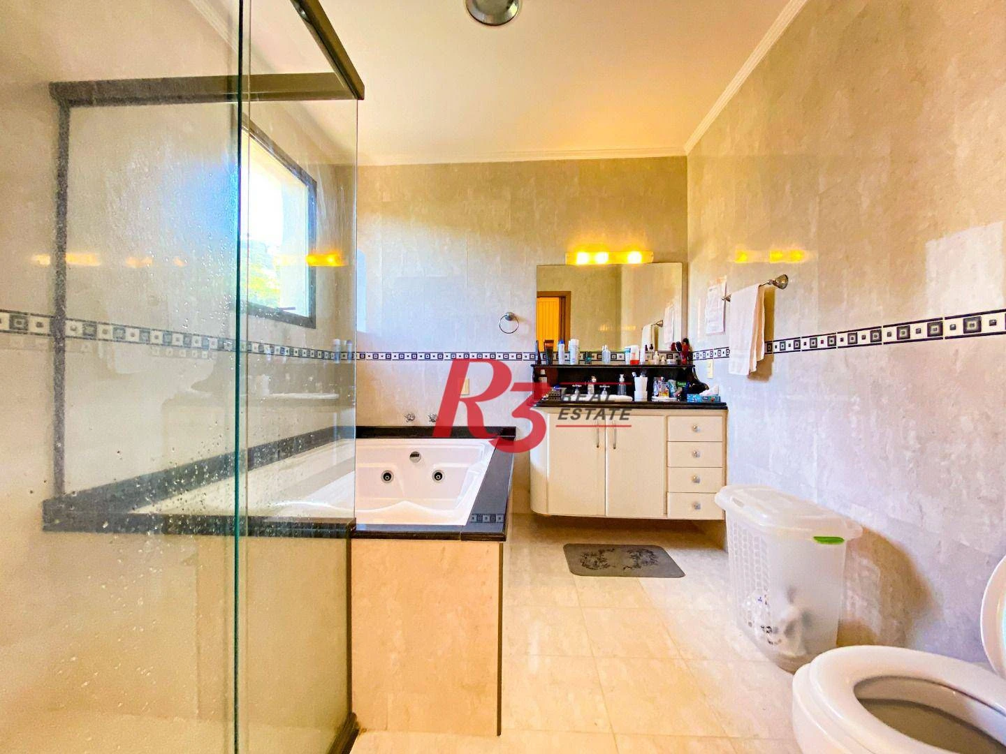 Maravilhosa casa com 6 dormitórios à venda, 704 m² - Morro Santa Terezinha - Santos/SP