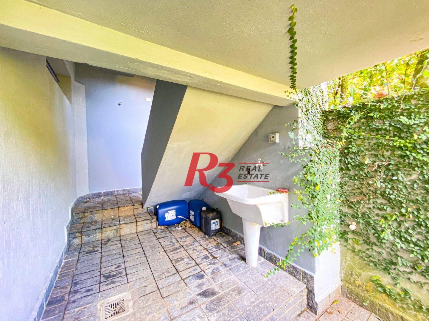 Maravilhosa casa com 6 dormitórios à venda, 704 m² - Morro Santa Terezinha - Santos/SP