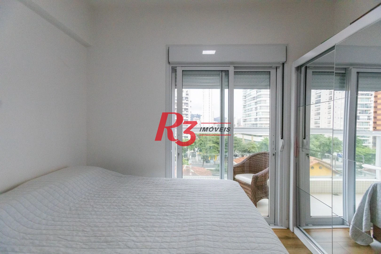 Apartamento com 2 dormitórios à venda, 83 m² por R$ 1.500.000,00 - Vila Rica - Santos/SP