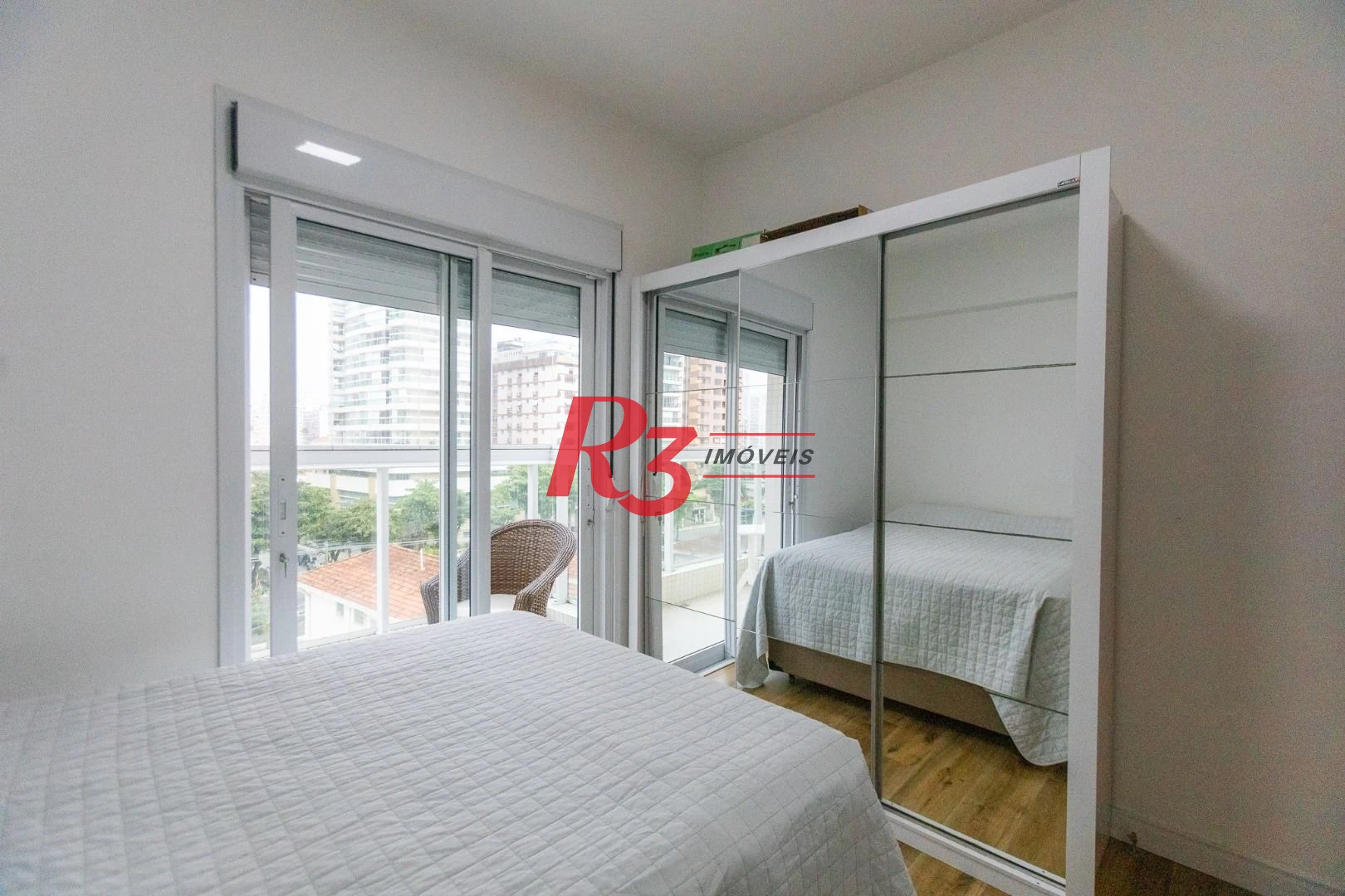 Apartamento com 2 dormitórios à venda, 83 m² por R$ 1.500.000,00 - Vila Rica - Santos/SP