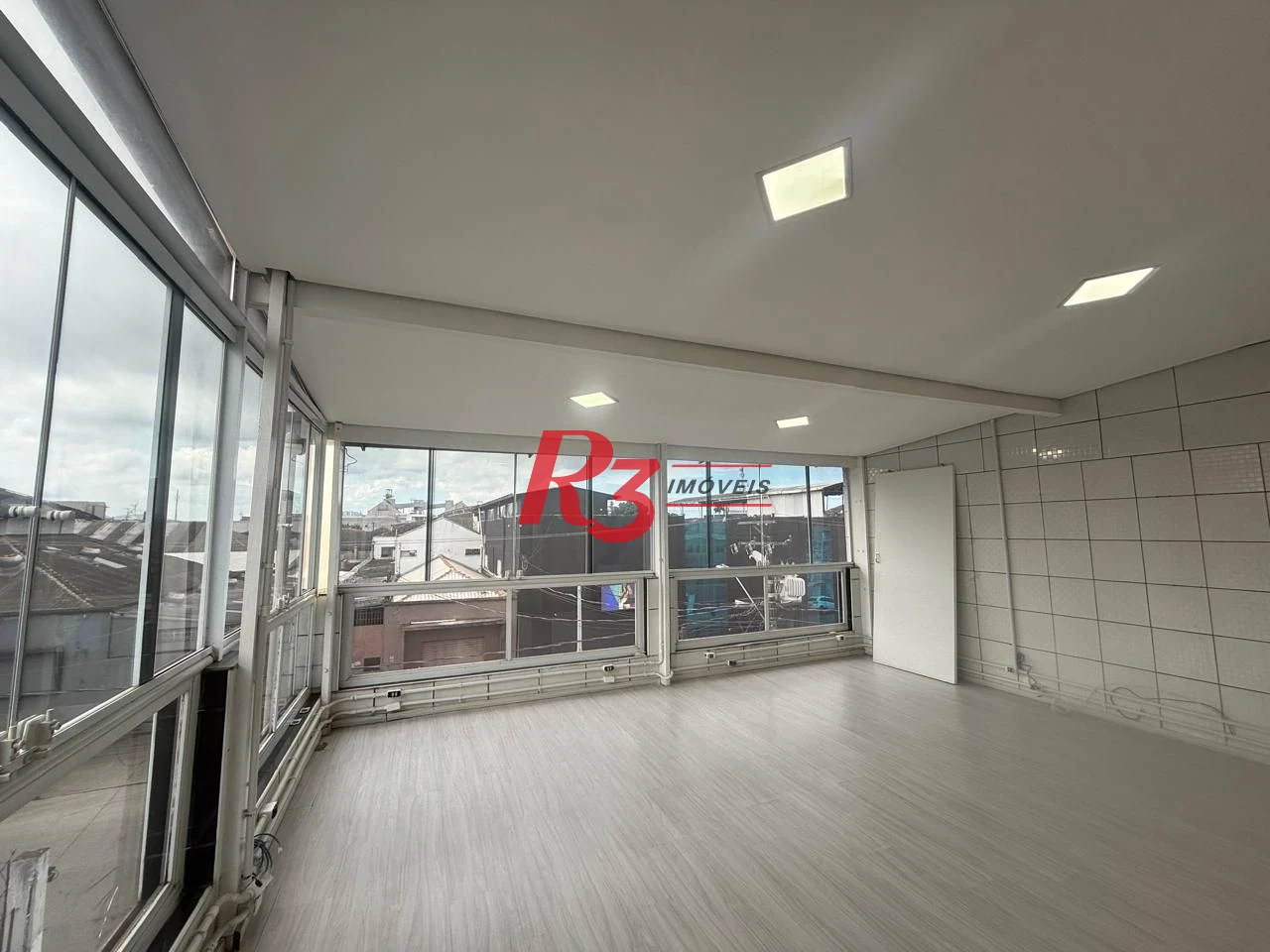 Galpão para alugar, 800 m² por R$ 25.907,00/mês - Macuco - Santos/SP