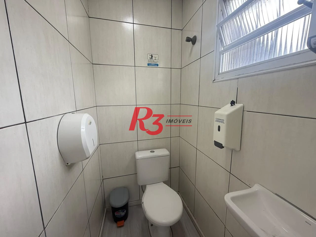 Galpão para alugar, 800 m² por R$ 25.907,00/mês - Macuco - Santos/SP
