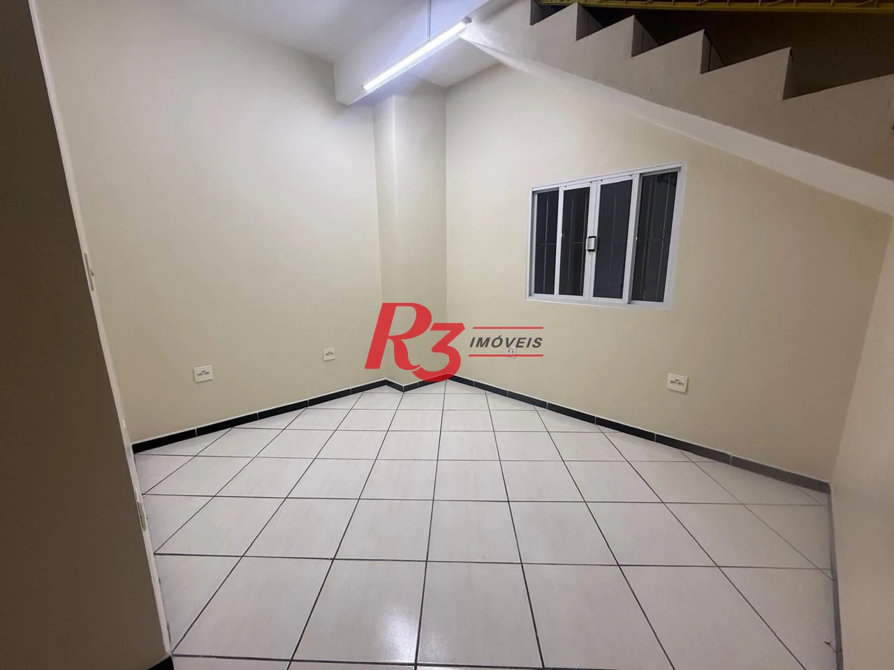 Galpão para alugar, 800 m² por R$ 25.907,00/mês - Macuco - Santos/SP