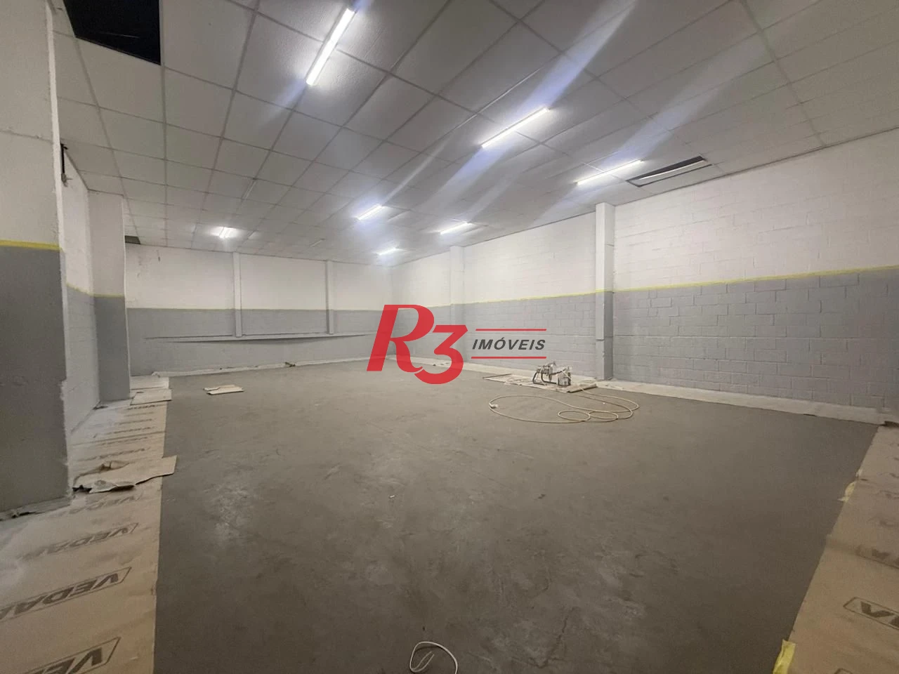 Galpão para alugar, 800 m² por R$ 25.907,00/mês - Macuco - Santos/SP