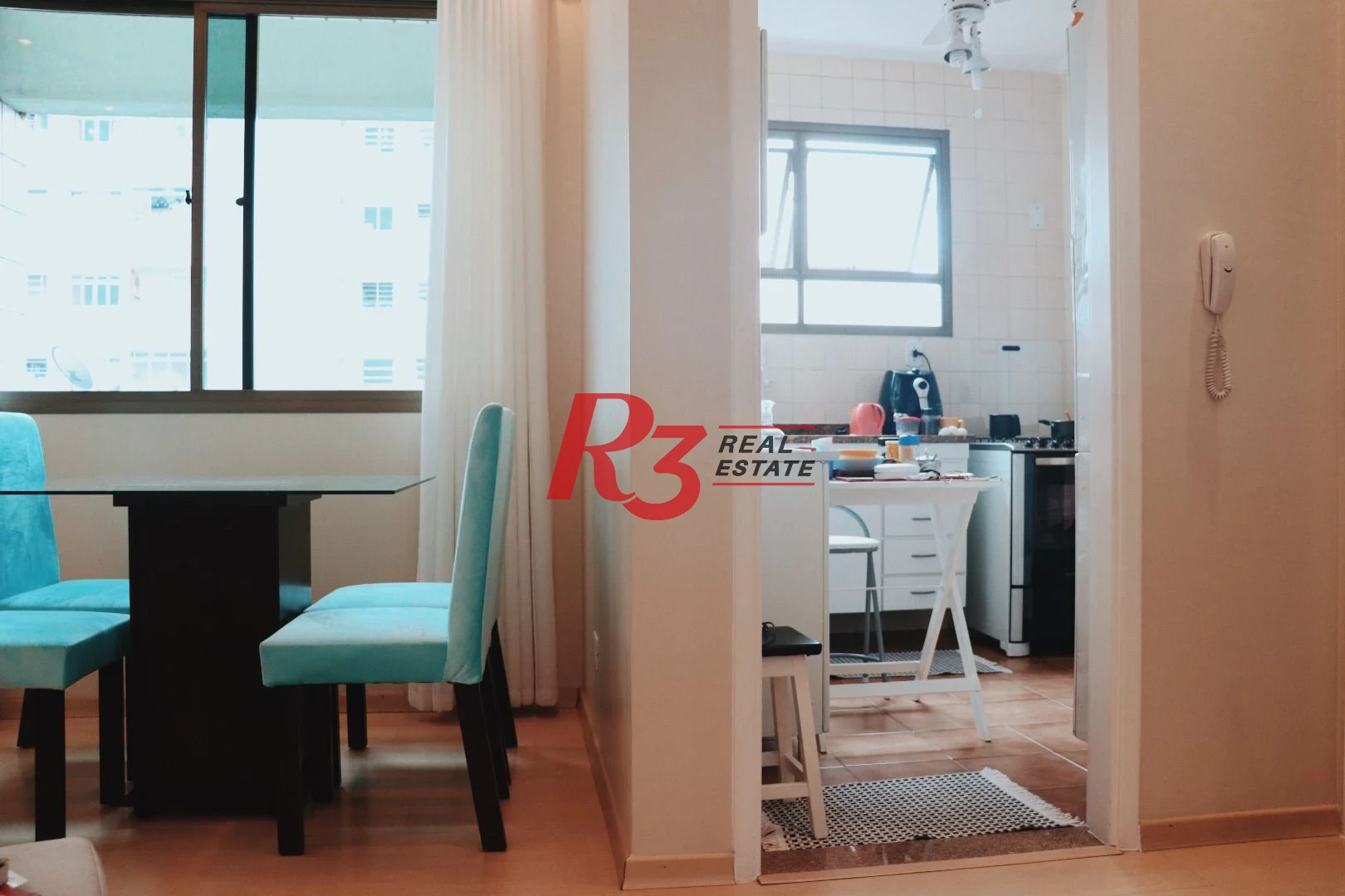 Apartamento com 2 dormitórios à venda, 58 m² por R$ 360.000,00 - Centro - São Vicente/SP