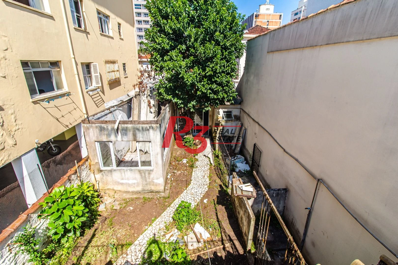 Excelente casa isolada com terreno de de 350m2