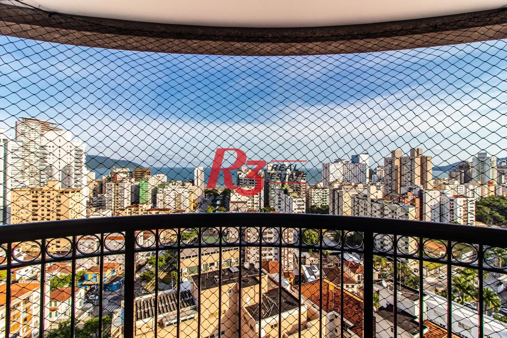 Apartamento com 2 suítes para alugar, 77 m² por R$ 4.700/mês - José Menino - Santos/SP