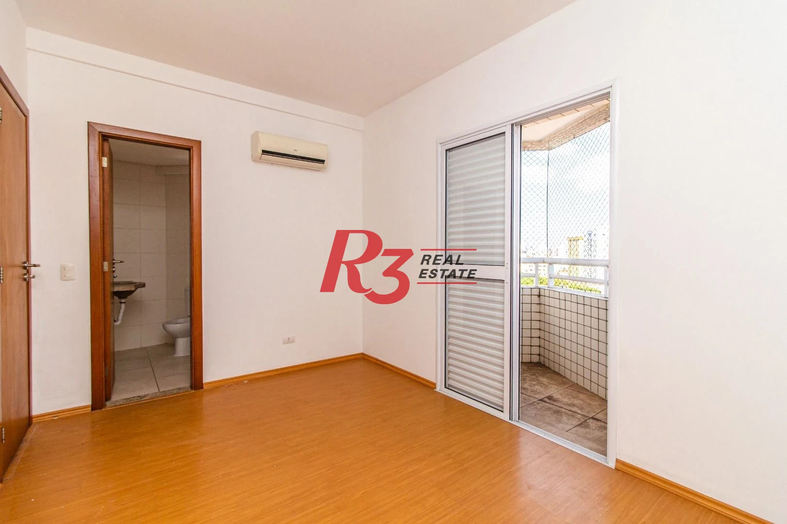 Apartamento com 2 dormitórios à venda, 80 m² por R$ 580.000,00 - Macuco - Santos/SP