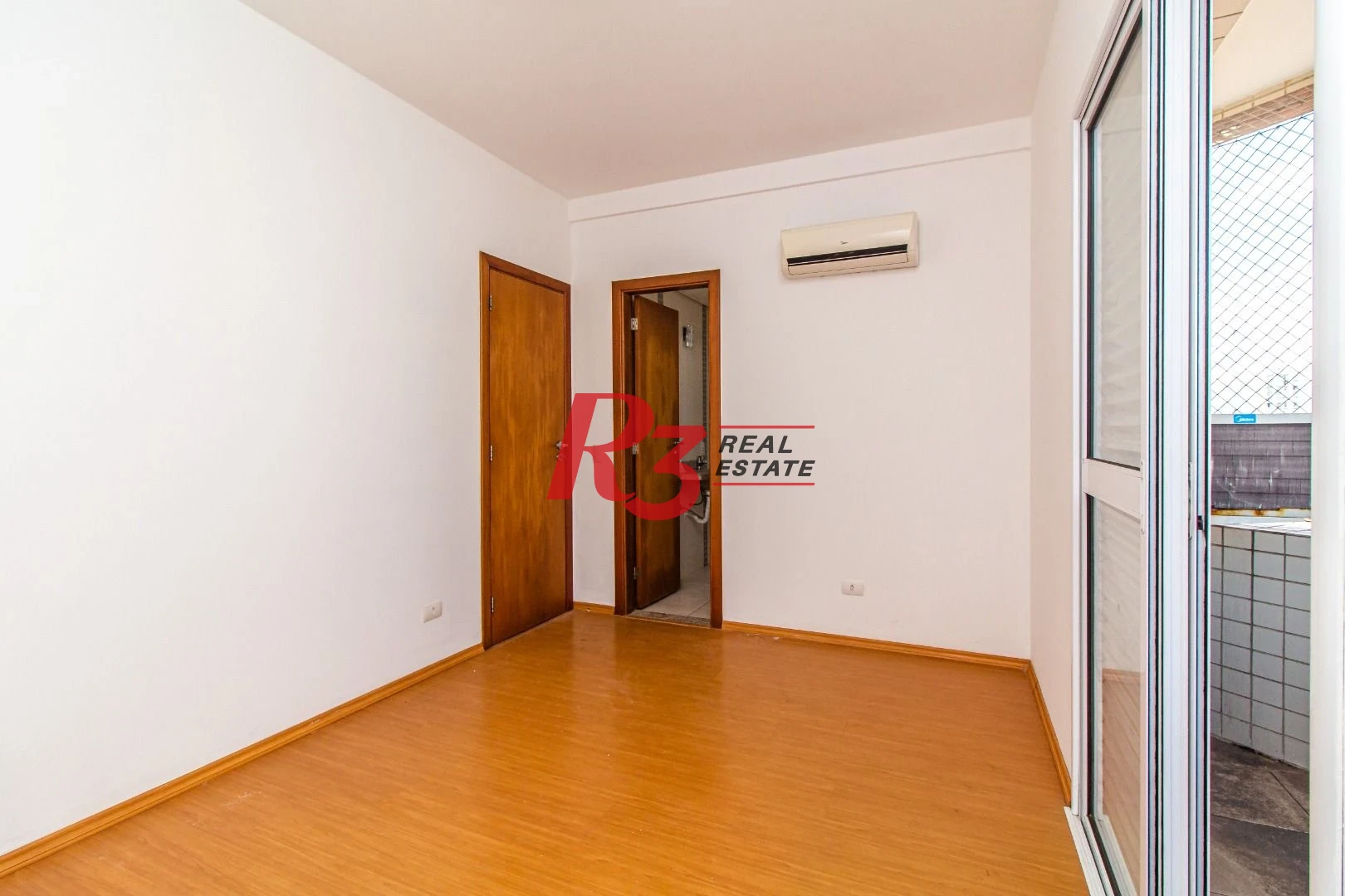 Apartamento com 2 dormitórios à venda, 80 m² por R$ 580.000,00 - Macuco - Santos/SP