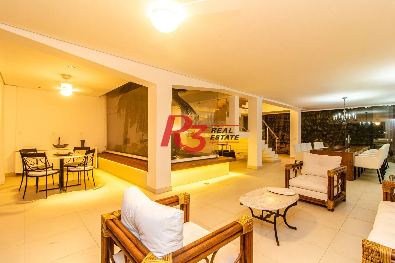 Apartamento Duplex para alugar, 292 m² por R$ 27.360,61/mês - Loteamento João Batista Julião - Guarujá/SP