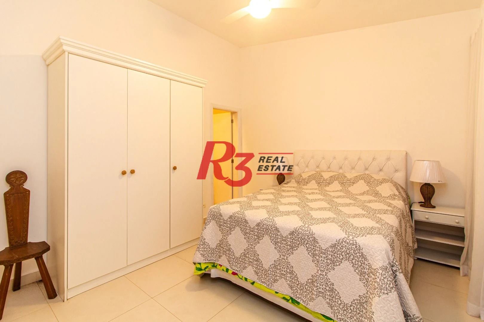 Apartamento Duplex para alugar, 292 m² por R$ 27.360,61/mês - Loteamento João Batista Julião - Guarujá/SP