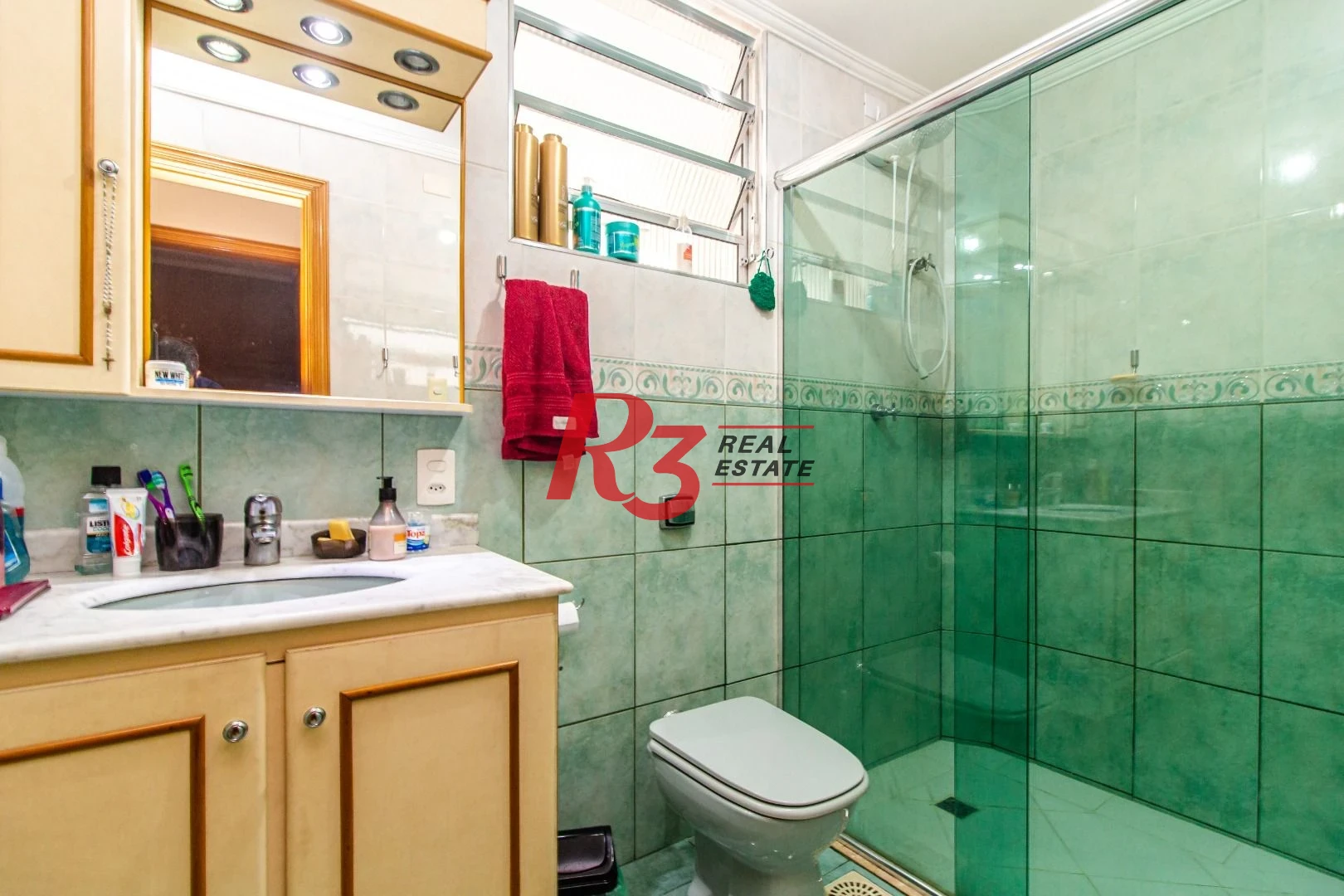 Apartamento com 2 dormitórios à venda, 75 m² por R$ 410.000,00 - Boqueirão - Santos/SP