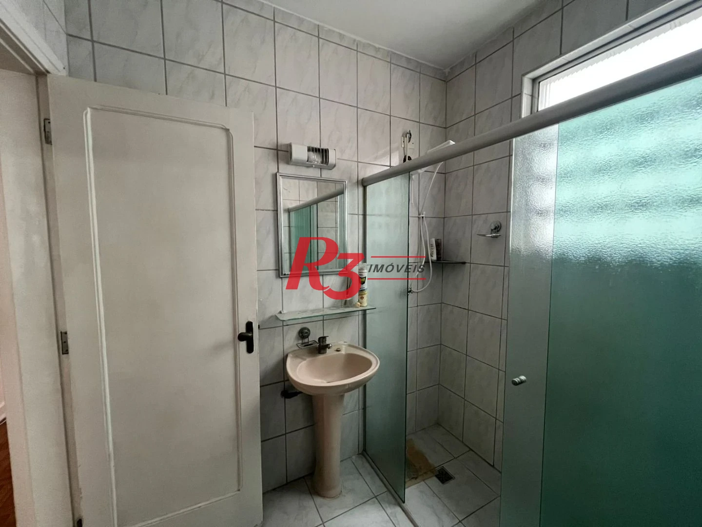 Apartamento com 2 dormitórios à venda, 91 m² por R$ 473.500,00 - Boqueirão - Santos/SP